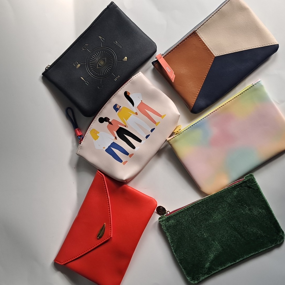 6 Ipsy makeup bags multicolor
